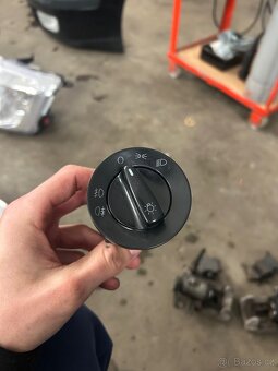 Nárazník Škoda Octavia II - 6