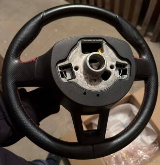 Volant Škoda Octavia 3 - 6