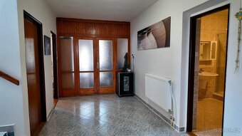 PRODEJ -Rodinný dům se zahradou a garáží – Lednice na Moravě - 6