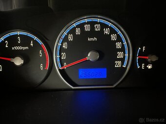 Prodám Hyundai Santa Fe 2.2 - 6