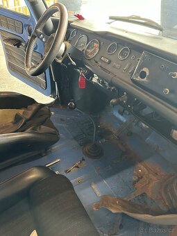 Renault 8 Gordini - 6