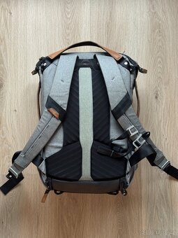 Peak Design Everyday Backpack v1, šedý (20l) - 6