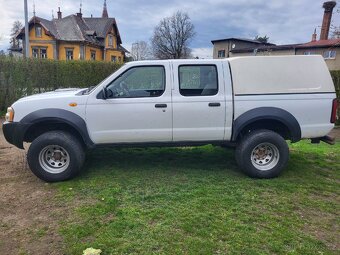 Nissan navara D22 double cap 2.5l - 6