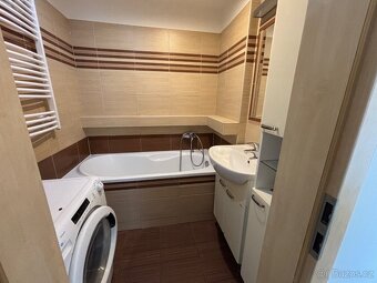 Slunný byt 3+1 s lodžií a garáží, 68 m², Stiborova, Olomouc - 6