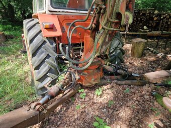 Belorus - traktor bagr - 6