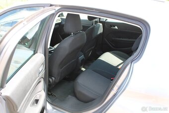 Peugeot 308, 1,5BlueHdi 75KW, ČR, SERVISKA, r.v. 2019 - 6
