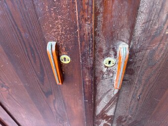 Archivní stará skříň - 6