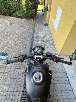 Triumph Trident 660 - 6