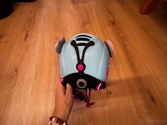 Dívčí helma - 6