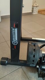 Cyklotrenažér MASTER X06 - 6
