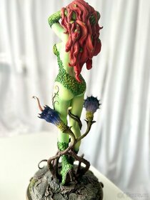 Sideshow Poison Ivy - 6