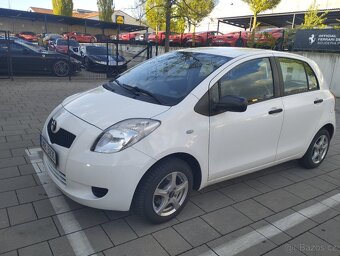 Moc krásna Toyota Yaris bez investic - 6