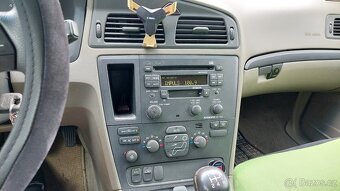 S60 2.4 D5 - 6
