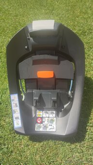 Autosedačka Cybex Aron 5 + základna a adaptéry - 6