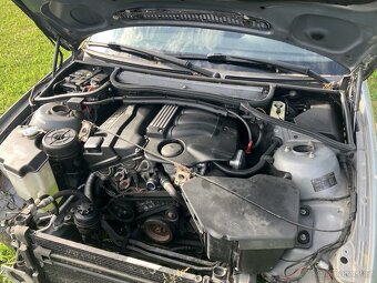 BMW 320i E46 105kw - 6