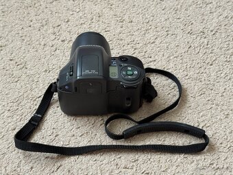Olympus IS-10 - 6