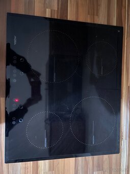 Kuchyňská linka se spotřebiči – 240x200 cm - 6