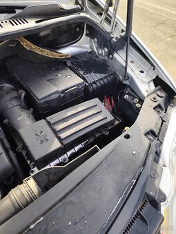 Volkswagen Touran 2.0 tdi 103 kW - 6