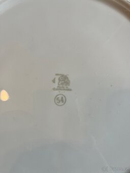 Jídelní servis . - 6