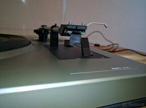 gramofon Tesla NC300 - 6