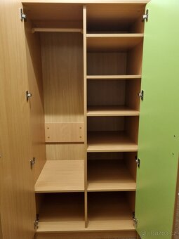 Skříň, komoda a stůl do dětského pokoje - 6