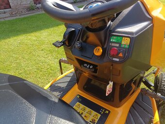 Zahradní traktor Cub Cadet XT2 PR95 - 6