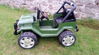 Dětské elektrické autíčko JEEP - 6