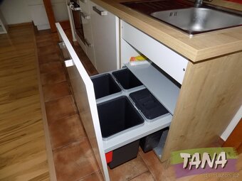 Pronájem velmi pěkného zmodernizovaného bytu, jenž se nacház - 6