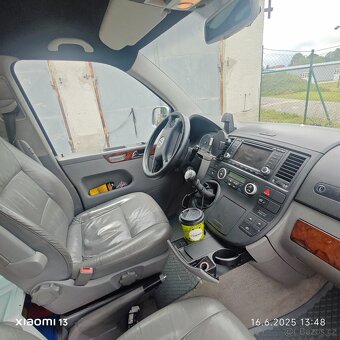 Volkswagen Multivan 2.5 TDI 128 kW - 6