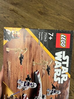 LEGO 75342 Bojový tank Republiky a LEGO 75344 Mikrostíha - 6