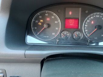 Volkswagen Touran 1.6i LPG. 2007. - 6