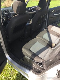 Ford Galaxy 1.6 TDCi - 6