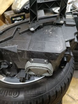 Přední světla L+P VW T5 - 6