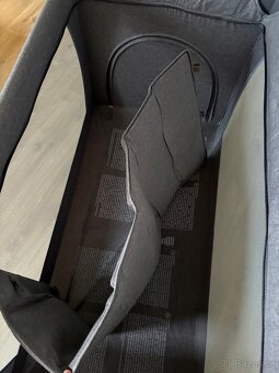 Cestovní postýlka - 6