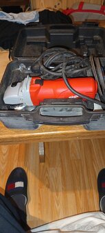 Úhlová bruska Milwaukee 125 - 6