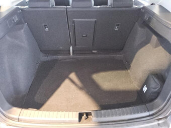 SEAT ATECA 2,0 TDI 110 KW TAŽNÉ - 6