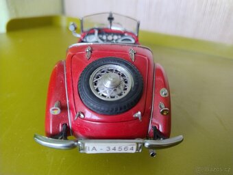 model CMC 1:24 - 6