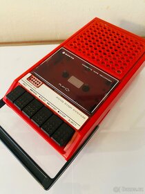 Kazetový magnetofon Sanyo M2541E, rok 1982 - 6