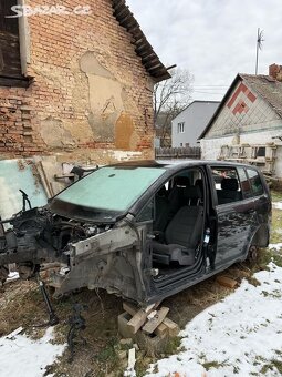 Volkswagen Touran Facelift 1.9 TDi 2007 NA NÁHRADNÍ DÍLY - 6