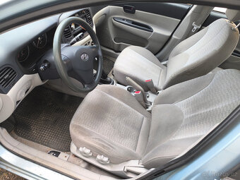 Hyundai Accent veškeré díly z vozu - 6