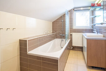 Prodej rodinného domu, 439 m², Hrdějovice, ul. Na Návsi - 6