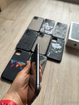 iPhone 11 - 6
