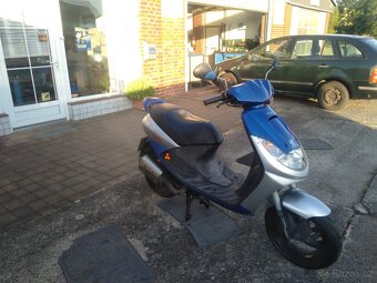 SKÚTR PEUGEOT VIVACITY - 6