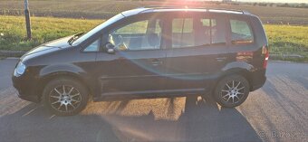 VW Touran - 6