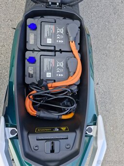 Horwin SK3 plus - předváděcí skútr - 6