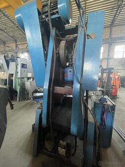 Výstředníkový lis SMERAL LEN 63 C - 6