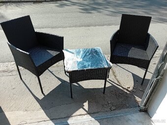 Nový  ratanový  set  2 x křeslo + stolek - 6