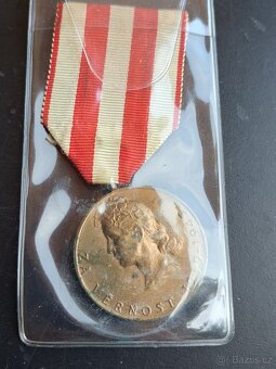 Druhý  Národný odboj. - 6