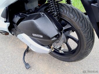 Honda PCX 125 s ABS - 6