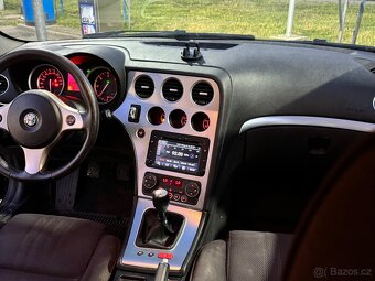 Alfa Romeo 159 1.9 JTD 88kw - 6